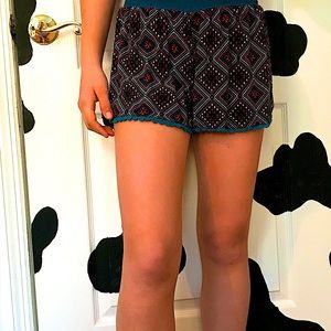 Rue21 size 10 kids turquoise shorts